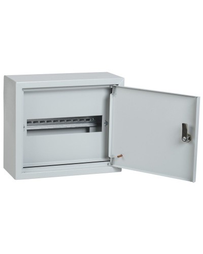 ЩРн-12з 265х310х120 IP31 GENERICA (MKM14-N-12-31-Z-G). Щит распределительный навесной с замком. GENERICA в Королеве