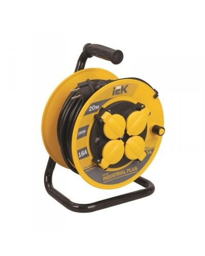УК30 4 места 30м (WKP15-16-04-30-44). Удлинитель на катушке Industrial plus. IEK в Королеве
