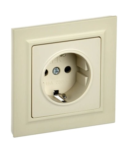 Розетка с з/к РСР14-1-0-БрКр бежевый BRITE (BR-R14-16-K10-F). Розетка с заземлением с защитными шторками в сборе. IEK в Королеве